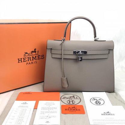 Kelly 32 | Togo-Leder | Palladium-Beschläge.